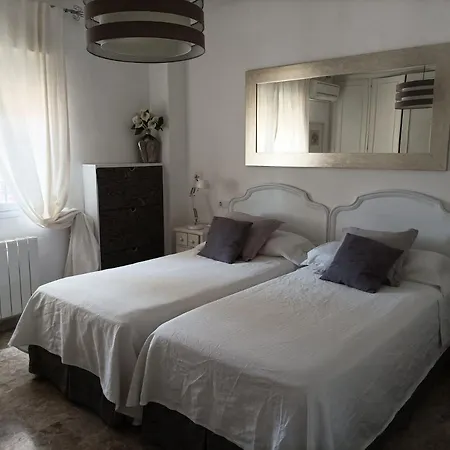 Naranjos Villa *