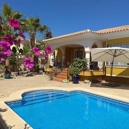 Naranjos Villa *